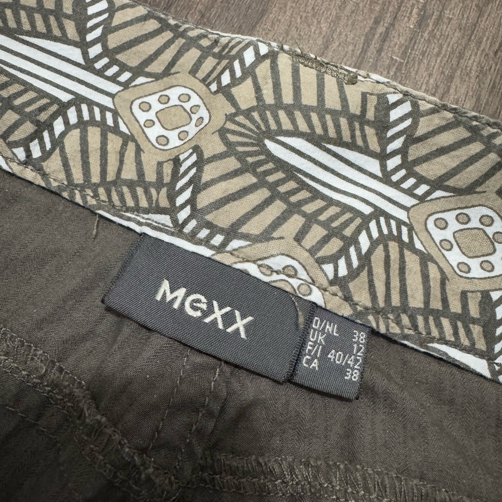 Mexx Crops - Picture 3 of 3